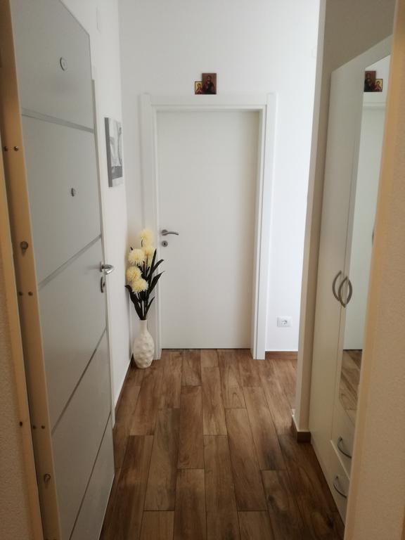 Apartment Victoria Dobra Voda Buitenkant foto